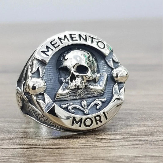 Memento Mori Ring – A Timeless Reminder of Life's Fragility